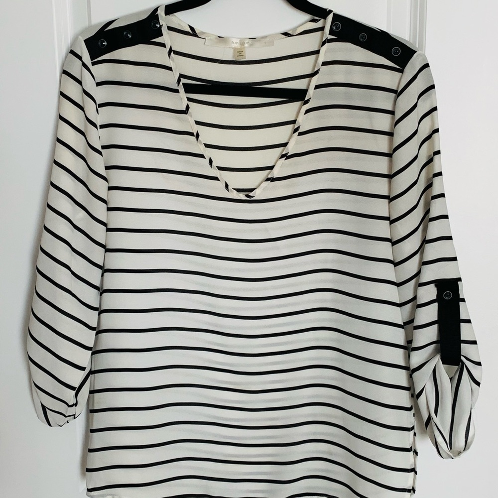 Fun 2 Fun (Stitch Fix) Blouse